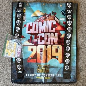 Used Vintage Comic-Con 2019 Tote Bag + Badges